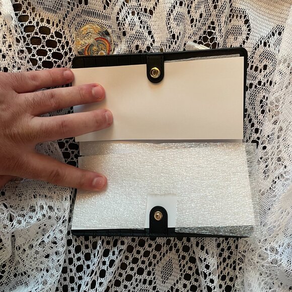 NWT***FREE SHIPPING**KATE SPADE WALLET-MADISON LARGE SLIM BIFOLD WALLET - Picture 4 of 9